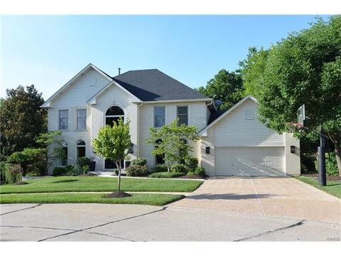 620 Carman Meadows Dr, Ballwin, MO 63021 photo 1