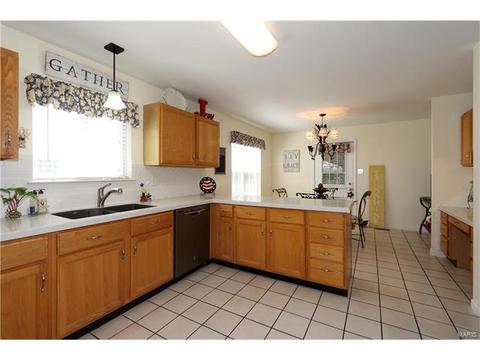 243 Cherry Hills Mdws, Grover, MO 63040 photo 13
