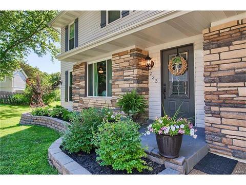 233 Walden Ct, Eureka, MO 63025 photo 2