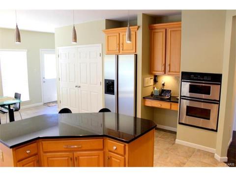904 Kiefer Ridge Dr, Ballwin, MO 63021 photo 12