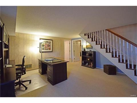 567 Spragues Mill Ct, Ballwin, MO 63011 photo 31