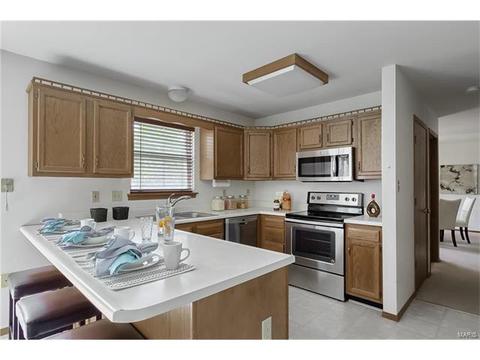1110 Arbor Spg, Ballwin, MO 63021 photo 14