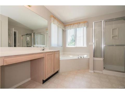 381 Carr Manor Ct, Ballwin, MO 63021 photo 25