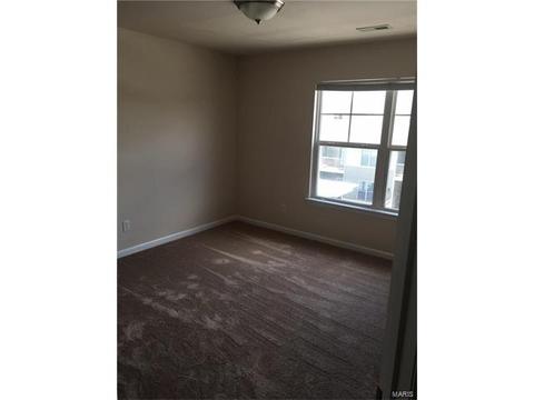 433 Bramblett, O'fallon, MO 63366 photo 6