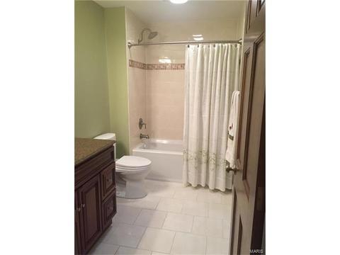 512 Marie Ln, Ballwin, MO 63011 photo 25