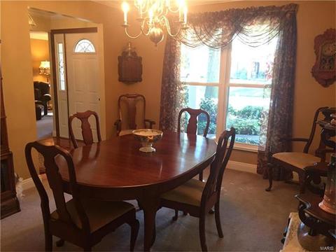 512 Marie Ln, Ballwin, MO 63011 photo 9
