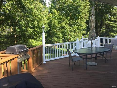 512 Marie Ln, Ballwin, MO 63011 photo 42