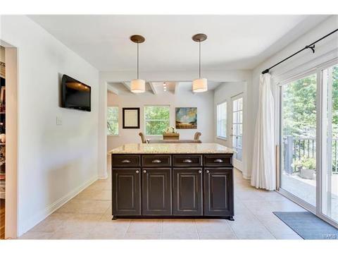 160 N Sappington Rd, Glendale, MO 63122 photo 15