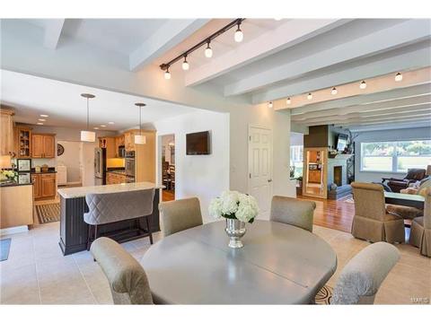 160 N Sappington Rd, Glendale, MO 63122 photo 13