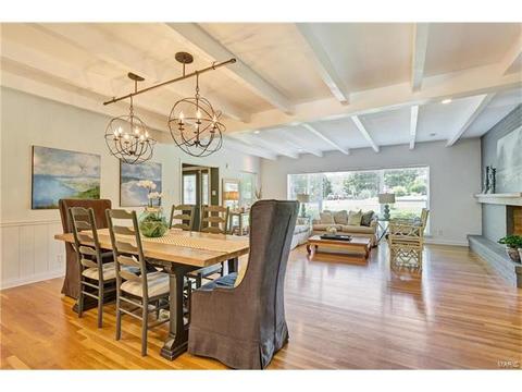 160 N Sappington Rd, Glendale, MO 63122 photo 8