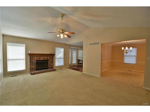 403 Clayheath, Ballwin, MO 63011 photo 8