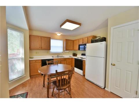 403 Clayheath, Ballwin, MO 63011 photo 7