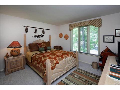 8 Saybridge Ct, Manchester, MO 63011 photo 16