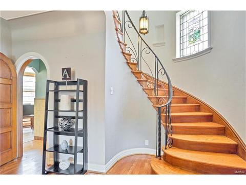 6426 Devonshire Ave, Saint Louis, MO 63109 photo 10