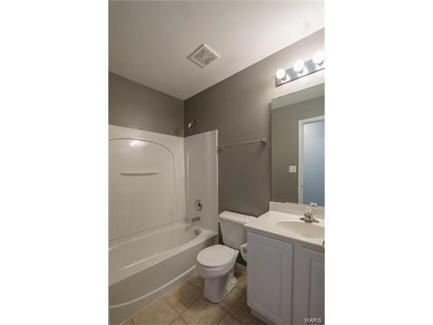 734 Hyde, O'fallon, MO 63366 photo 14