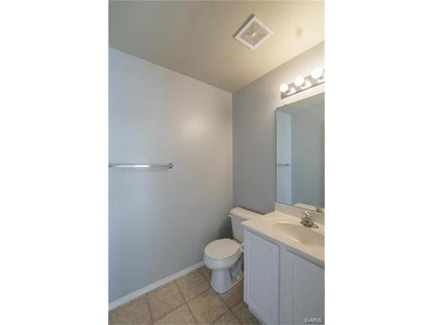 734 Hyde, O'fallon, MO 63366 photo 17