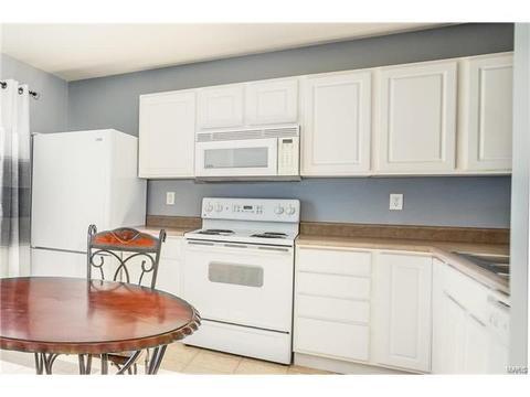 734 Hyde, O'fallon, MO 63366 photo 8