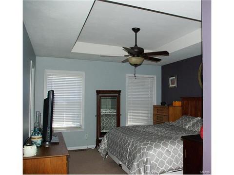 121 Chantry Dr, O'fallon, MO 63366 photo 8