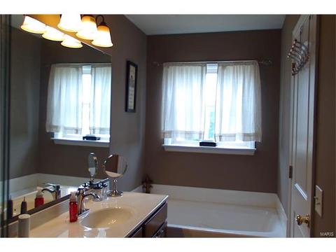 121 Chantry Dr, O'fallon, MO 63366 photo 40