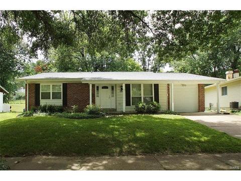 528 Goldwood Dr, Ballwin, MO 63021 photo 1