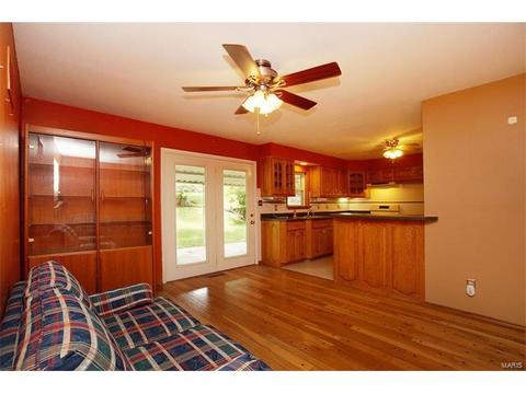 528 Goldwood Dr, Ballwin, MO 63021 photo 11