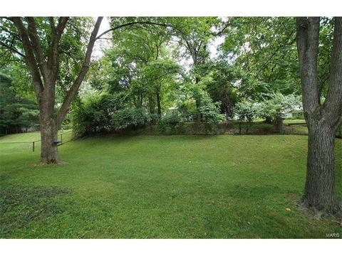 528 Goldwood Dr, Ballwin, MO 63021 photo 27