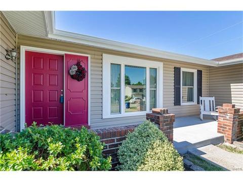 402 Palermo Dr, Ballwin, MO 63021 photo 2