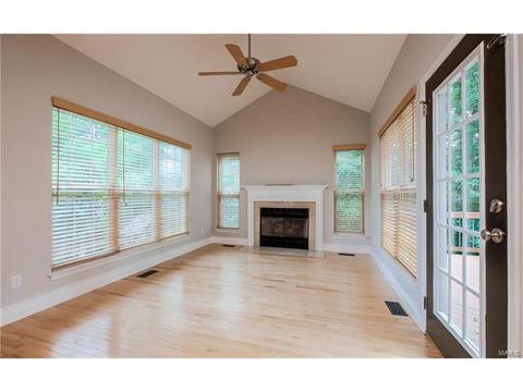 237 Chestnut Hill Dr, O'fallon, MO 63368 photo 6