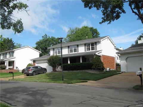 733 Oak Run Ln, Ballwin, MO 63021 photo 37