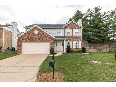 950 Claybend Dr, Ballwin, MO 63011 photo 1