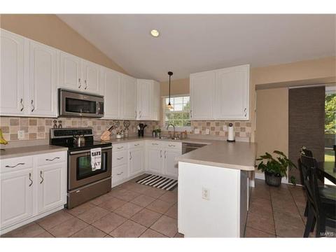 3310 Post View Dr, O'fallon, MO 63368 photo 6