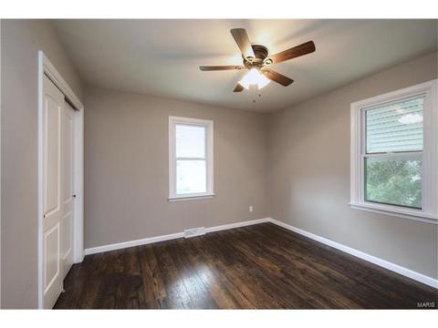 34 Daniel Dr, O'fallon, MO 63366 photo 9