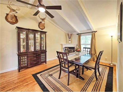 812 Lindell Dr, Ballwin, MO 63011 photo 9