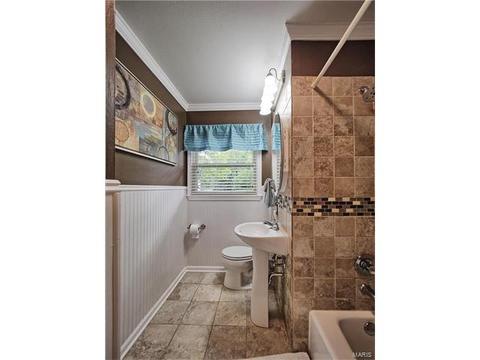 812 Lindell Dr, Ballwin, MO 63011 photo 15