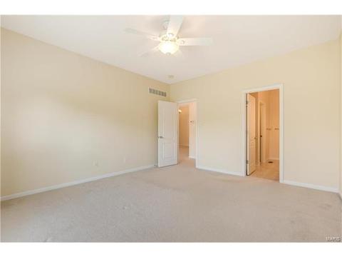 507 Coachgate Ct, Ballwin, MO 63021 photo 13