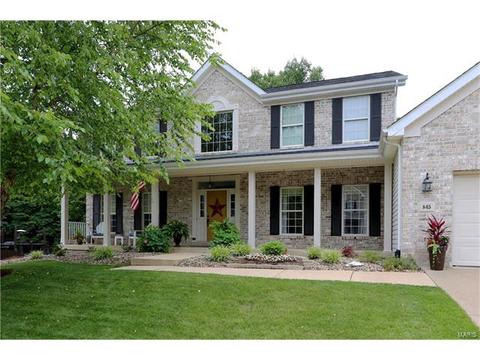 845 Castle Pines Dr, Ballwin, MO 63021 photo 1