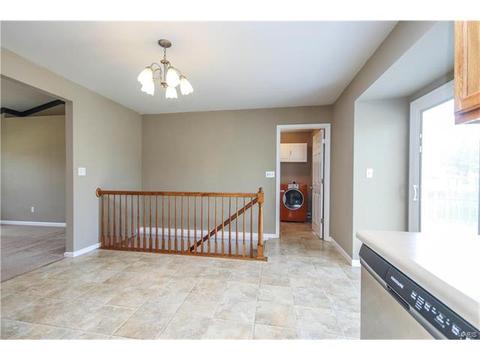 6 Betsys Flag Ct, O'fallon, MO 63366 photo 10