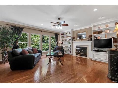 901 Sheffield Forest Ct, Ballwin, MO 63021 photo 6