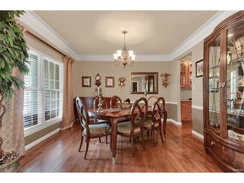 901 Sheffield Forest Ct, Ballwin, MO 63021 photo 5