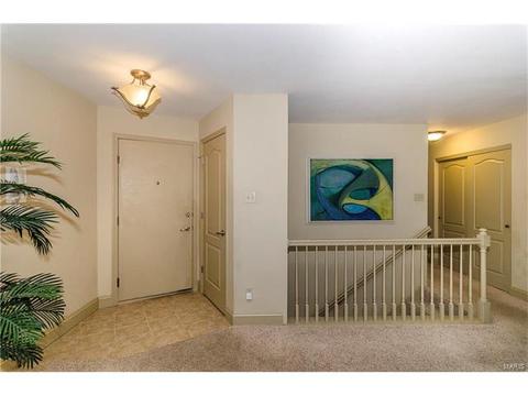 609 Pine Ridge Trails Ct #103, Ballwin, MO 63021 photo 5