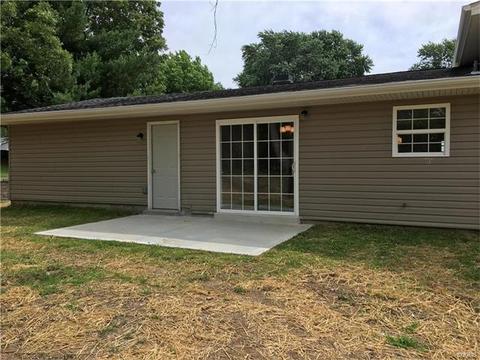 11 S Perry Cir, O'fallon, MO 63366 photo 24