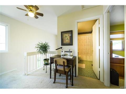 1356 Holgate #E2, Ballwin, MO 63021 photo 16