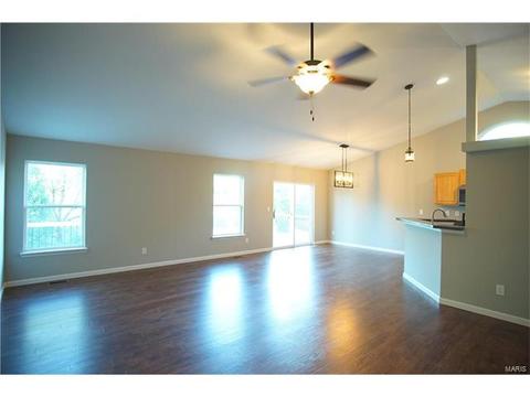 279 Royallmanor, O'fallon, MO 63368 photo 7