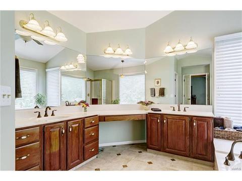 545 Red Rock Dr, Wildwood, MO 63011 photo 28