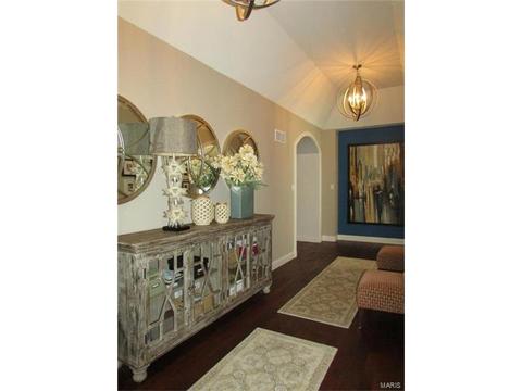 952 Barbara Ann Ln, Ellisville, MO 63021 photo 4