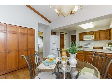 710 Oak Hall Ln, Ballwin, MO 63021 photo 20