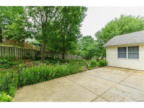 710 Oak Hall Ln, Ballwin, MO 63021 photo 11