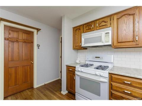 710 Oak Hall Ln, Ballwin, MO 63021 photo 24