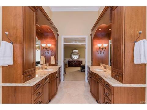 2228 Devonsbrook Dr, Chesterfield, MO 63005 photo 15