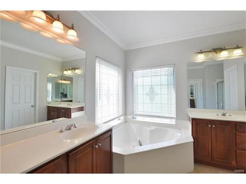 1418 Lucerne Pl, Weldon Spring, MO 63304 photo 19